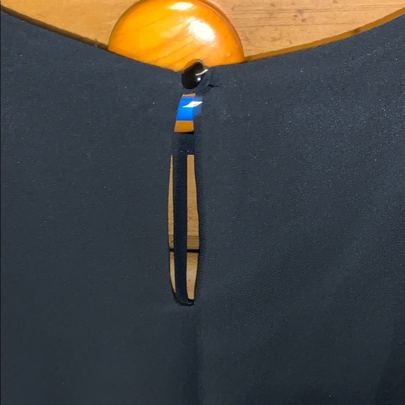 Black Dress - Picture 3 of 7